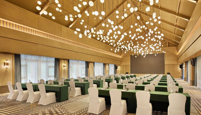 Sala de conferencias - Four Points by Sheraton Hainan Qiongzhong