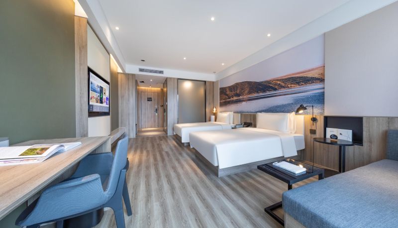 Camera - Ulanqab High Speed Railway Station Atour Hotel