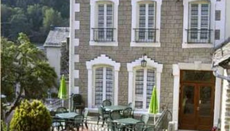 Información - Hôtel des Voyageurs