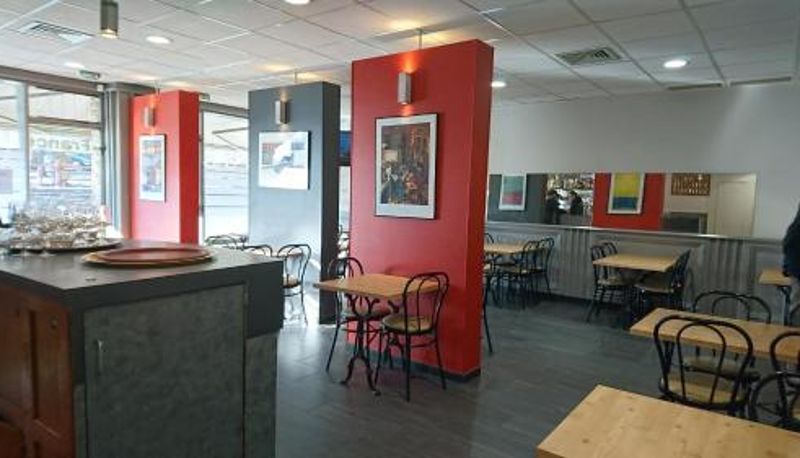 Ontbijtzaal in het restaurant - Hôtel de France