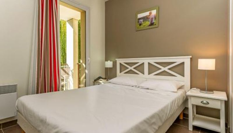Apartment - Résidence Goélia Le Clos Saint Michel