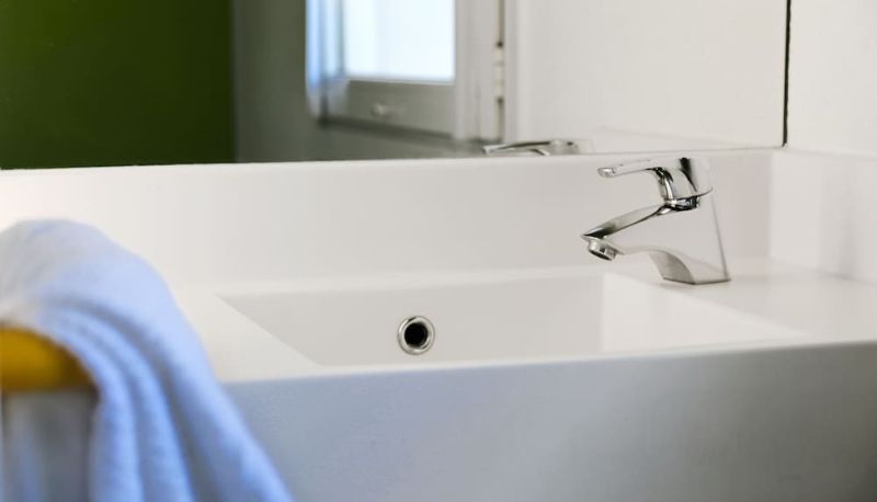 Bathroom - hotelF1 Orange Centre Échangeur A7 A9