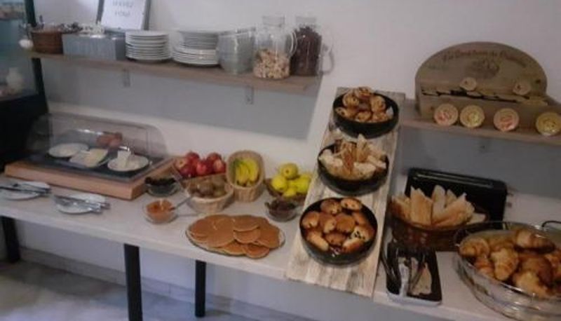 Sala prima colazione all'interno del ristorante - Hôtel Les Alizés