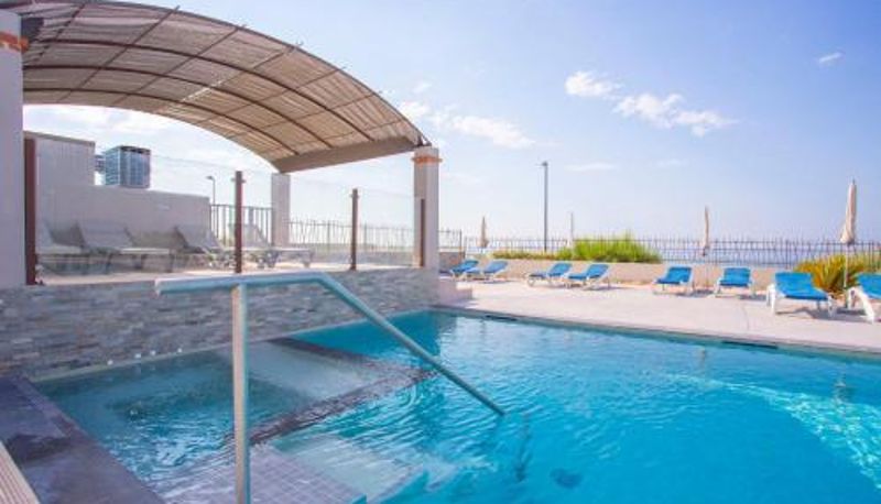 Piscina - Hotel De La Pyramide