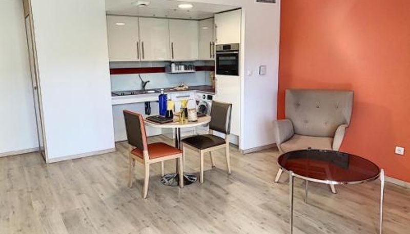 Cucina - Appart One Le Cannet