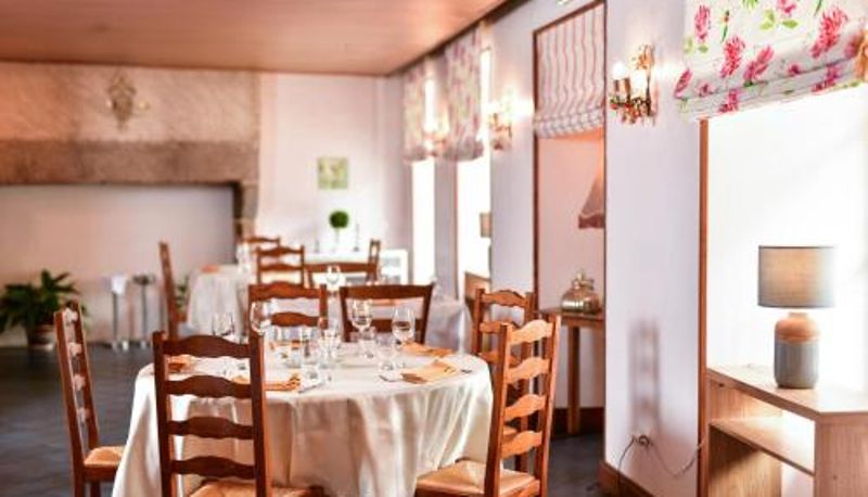 Ontbijtzaal in het restaurant - Hôtel Restaurant La Terrasse