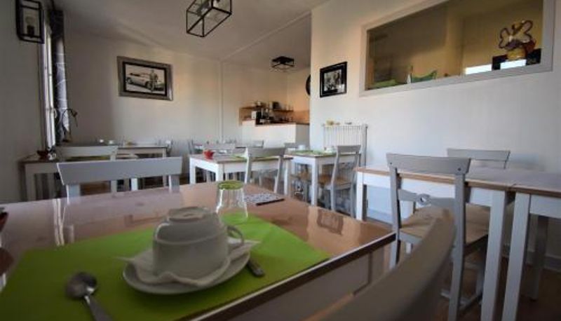Frühstücksraum innerhalb des Restaurants - Hôtel du Commerce - Centre Millau