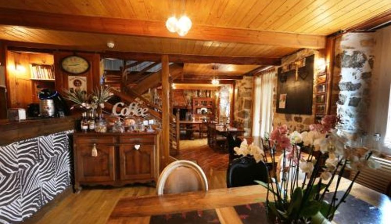 Sala de desayunos dentro del restaurante - Bains Nordiques & Vue Pyrénées  Piscine Intérieure Solayan Nature & Spa