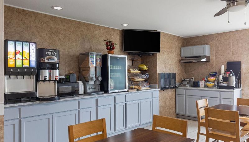 Vista interior - Days Inn by Wyndham Lincoln