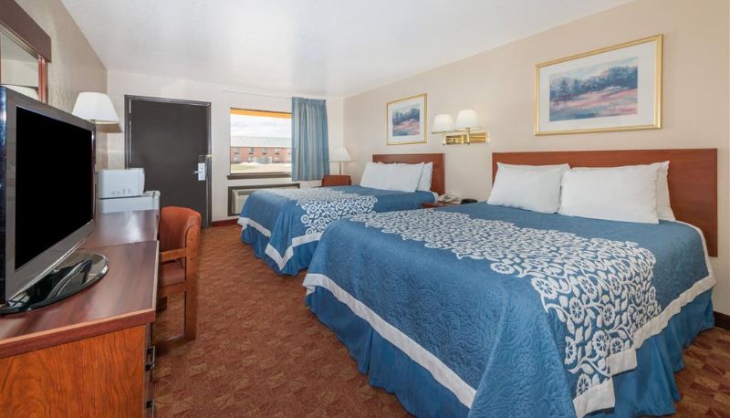 Camera - Days Inn by Wyndham Russell