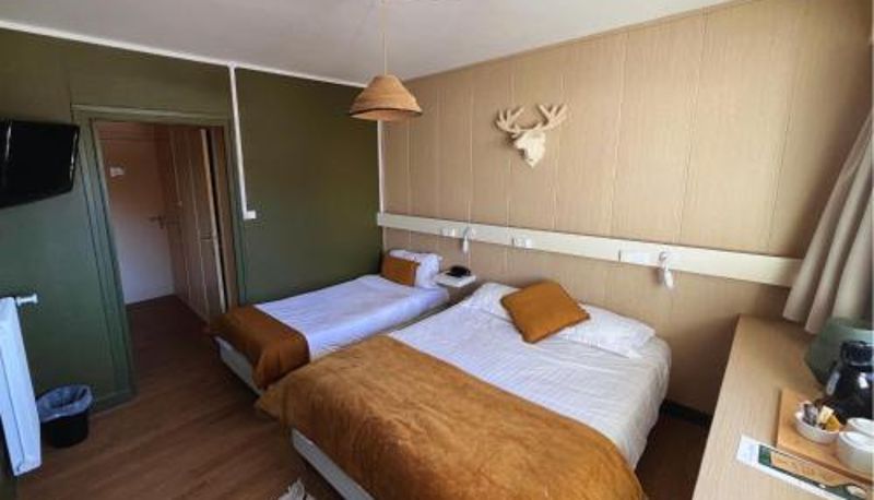 Pokój trzyosobowy - Hotel Perdrix