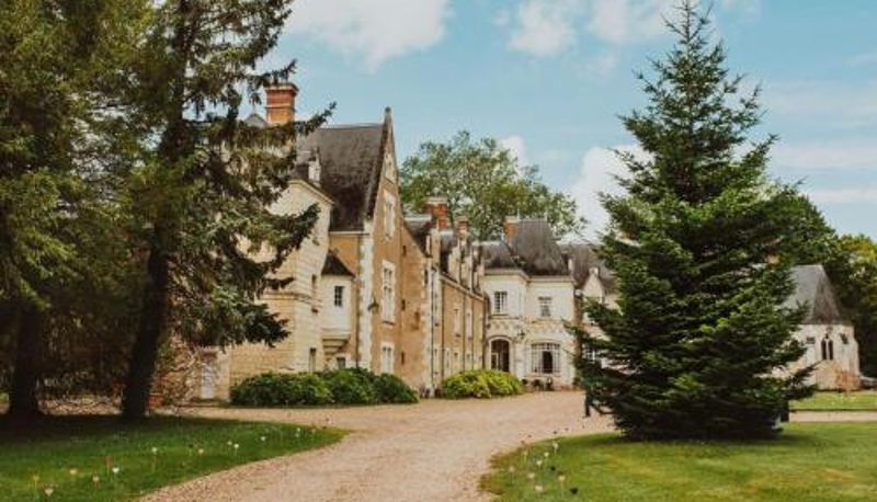 Zewnętrzna część hotelu - Château De Razay