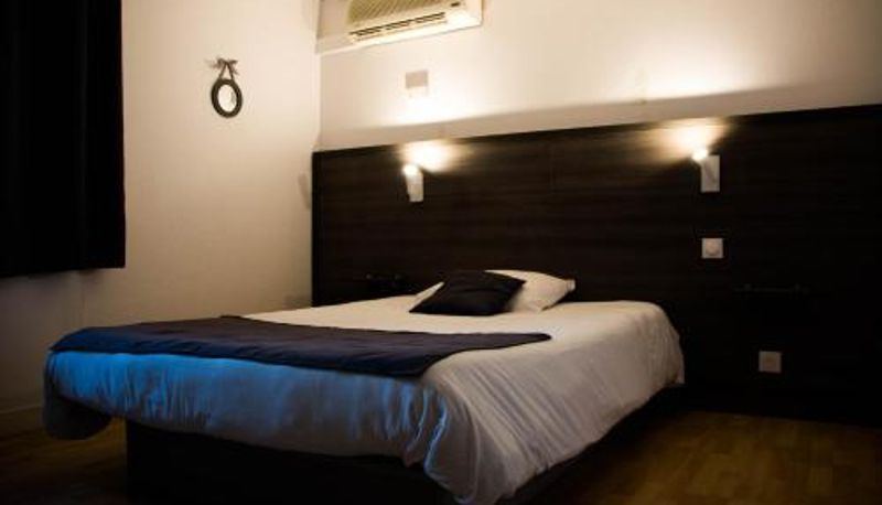 Info - Hôtel Althea - Piscine et Sauna
