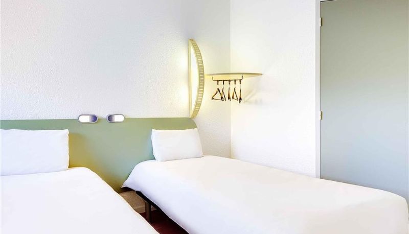 Chambre - ibis budget Agen