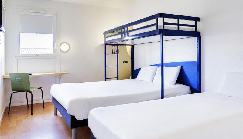 Chambre - ibis budget Agen