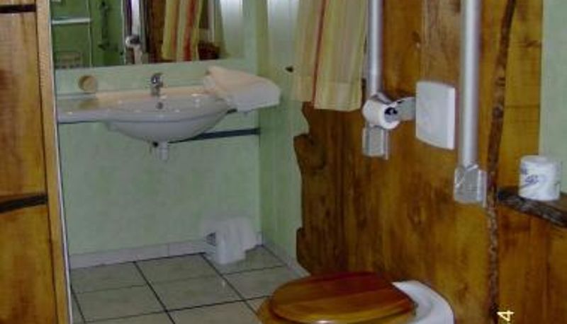 Badezimmer - Hotel Restaurant Lancheton