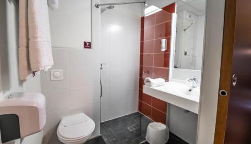 Dreibettzimmer - B&B HOTEL Agen Castelculier