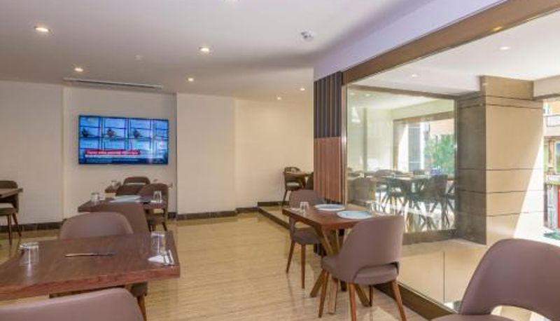 Bar - 38 Hotel