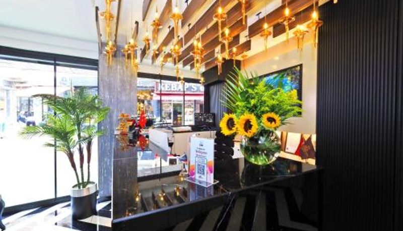 Reception - Best House Hotel