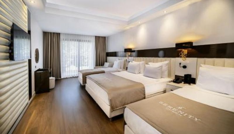 Info - Serenity Queen Hotel
