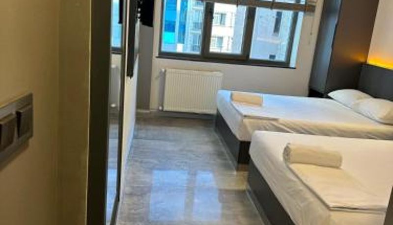 Chambre triple - Grand FM Hotel
