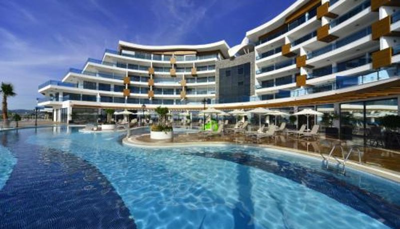 Pool - Elite Luxury Suite & Spa
