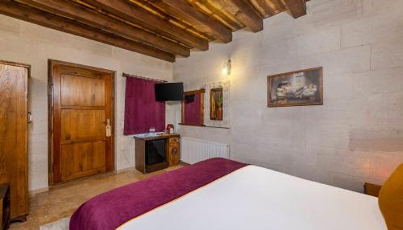 Zimmer - Grand Elite Cave Suites