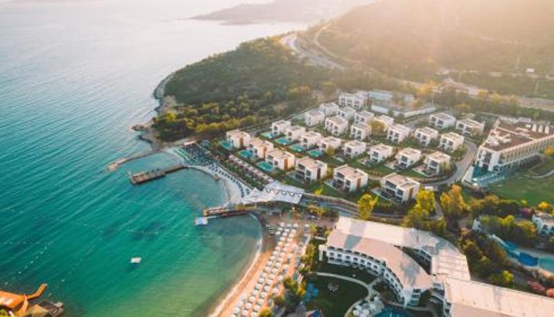 Bilgi - The Norm Collection Door'a Bodrum
