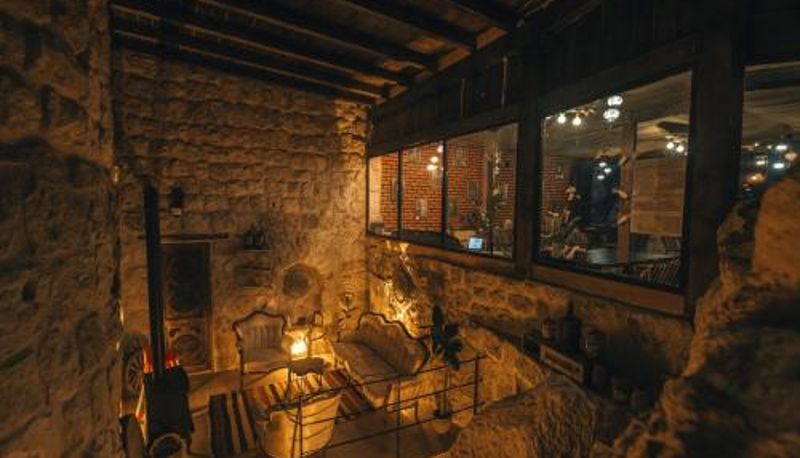 Info - Saliche Cave Suite