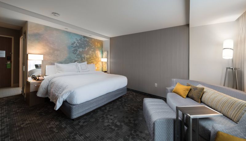 Zimmer - Courtyard by Marriott Russellville