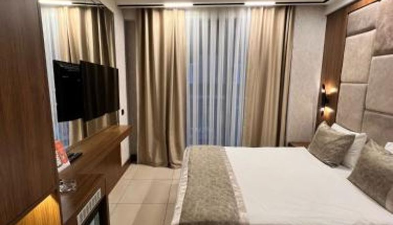 Info - Four Sides Beyoglu