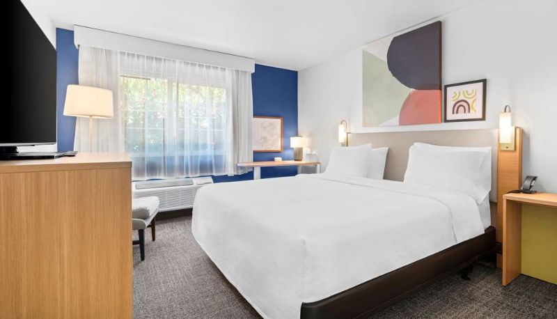 Zimmer - Spark by Hilton Modesto