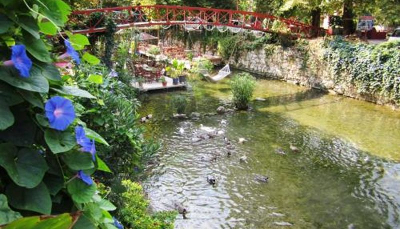 Frühstücksraum innerhalb des Restaurants - Arikanda River Garden Hotel