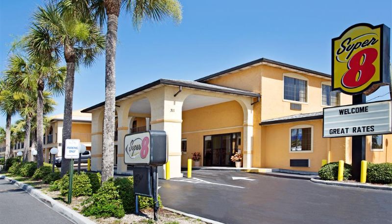 Außenansicht - Super 8 by Wyndham St. Augustine Beach