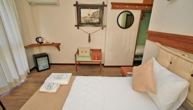 Info - west coast boutique hotel