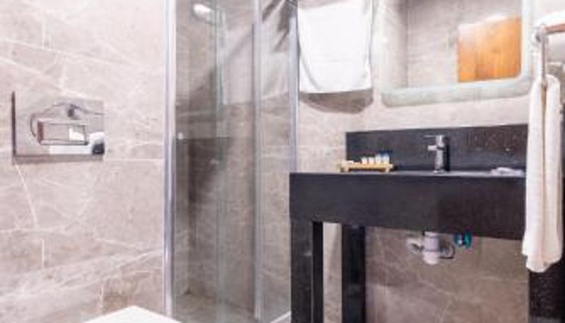 Badkamer - Valens Hotel Downtown