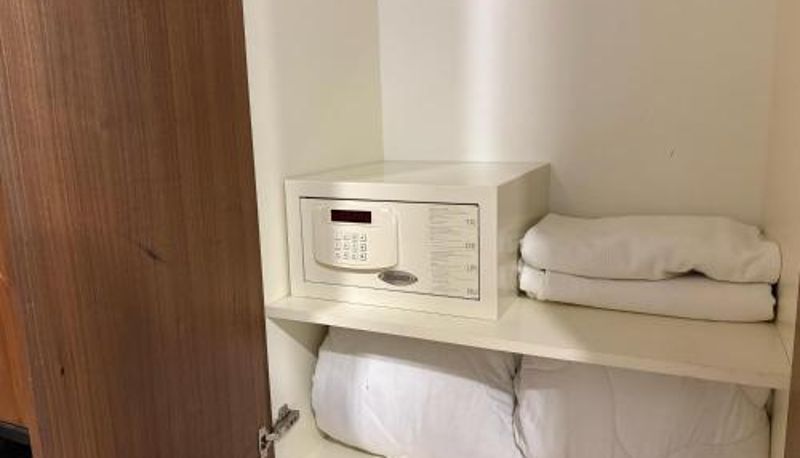Driepersoonskamer - Valens Hotel Downtown