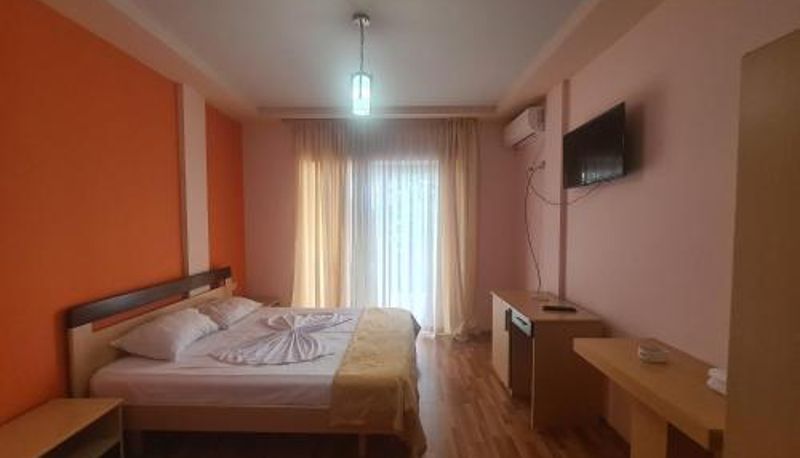 Tripla - Hotel Kukesi