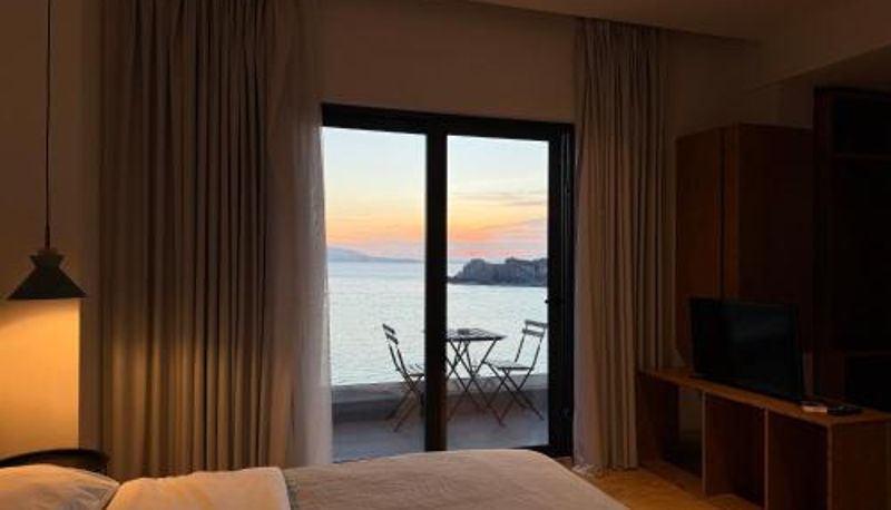 Informacje - Kanes Boutique Hotel