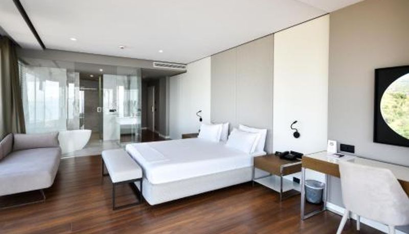 Suite - Yacht Hotel