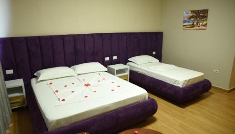 Dreibettzimmer - Fjortes Palace
