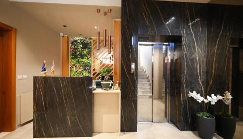 Info - Hotel Erjuma