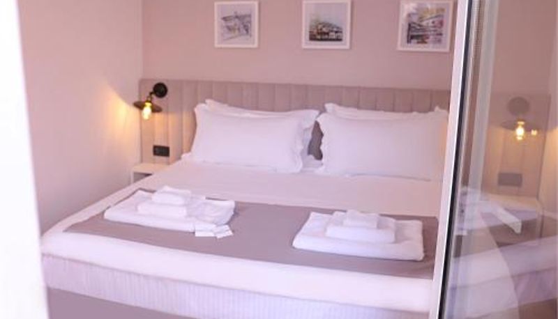 Info - Oda Hotel Tirana