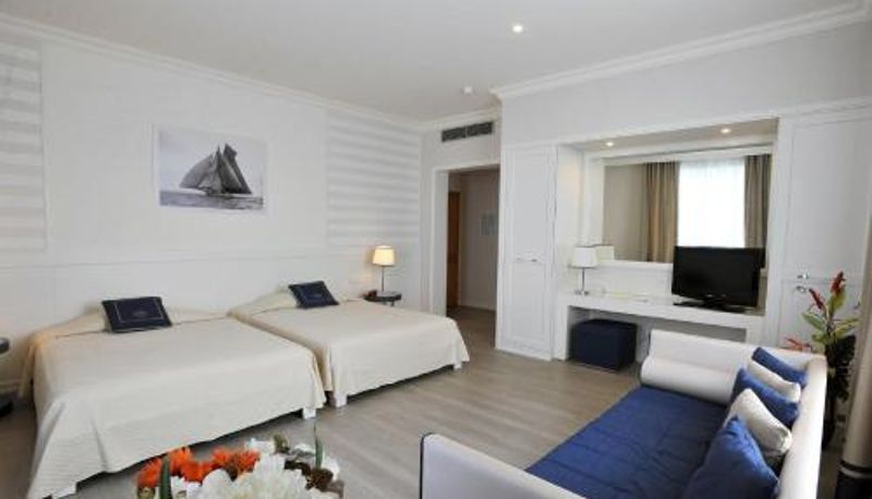 Suite - Grand Hotel & Riviera