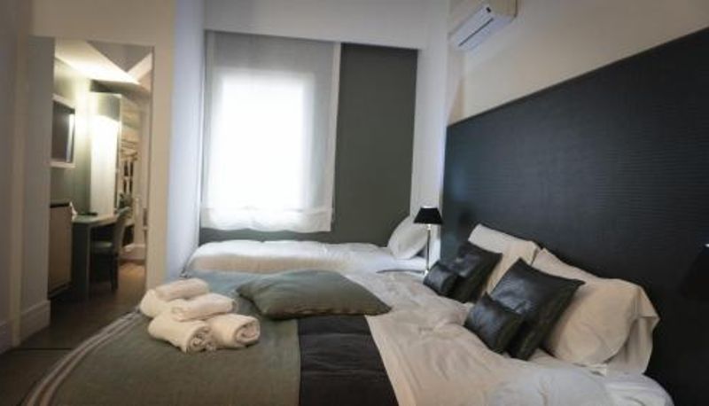 Tripla - Athena Luxury Rooms
