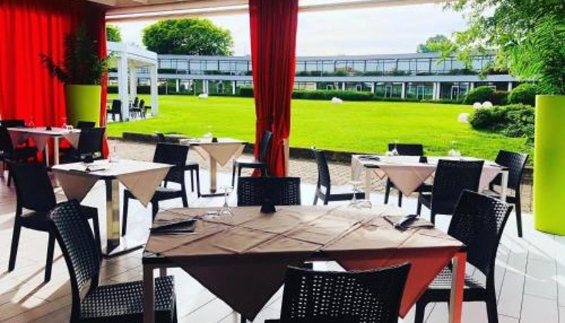 Sala prima colazione all'interno del ristorante - Hotel Viest