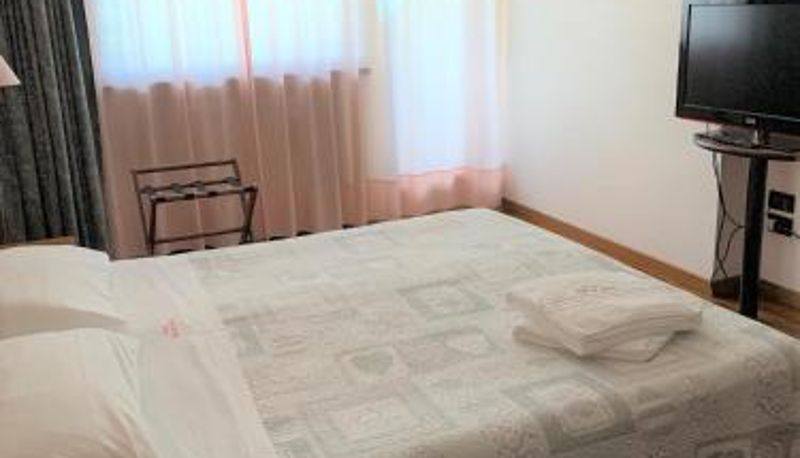 Camera - Hotel Tetto delle Marche - Ristorante dei Conti