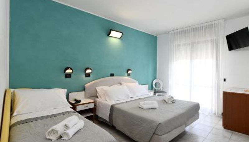 Habitación triple - Hotel Criniera D'oro