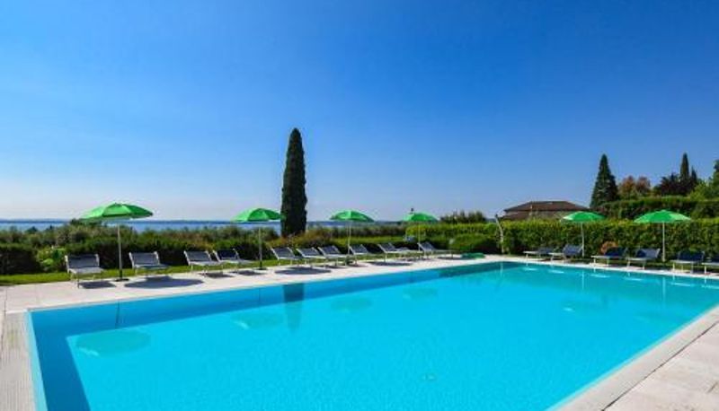 Piscina - Residence Corte Ferrari -Ciao Vacanze-