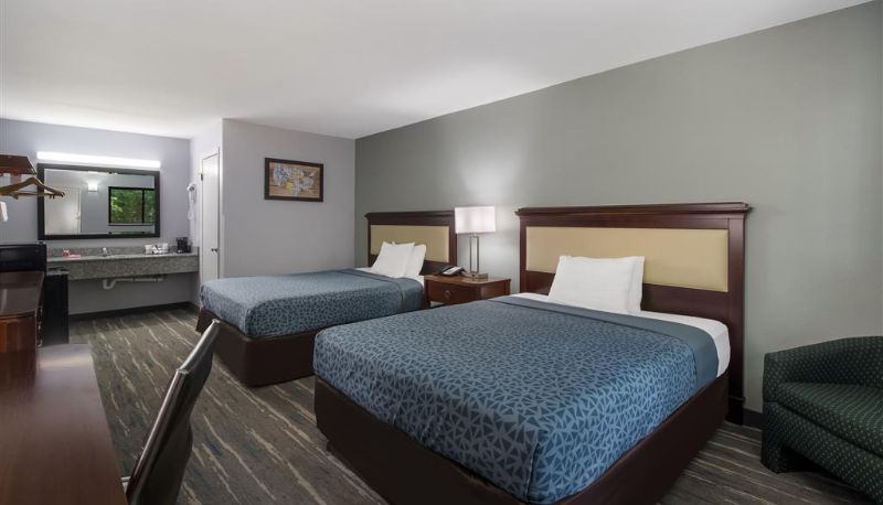Zimmer - Econo Lodge Martin